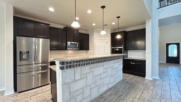 $2,895 | 13403 Fowler Ridge, San Antonio, TX 78245