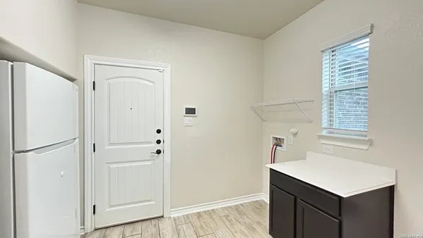 $2,895 | 13403 Fowler Ridge, San Antonio, TX 78245
