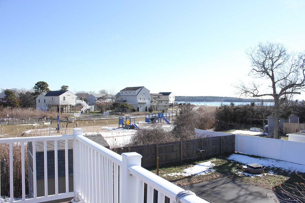 1 Circle Drive Wareham, MA 02571 - Photo 3 of 18