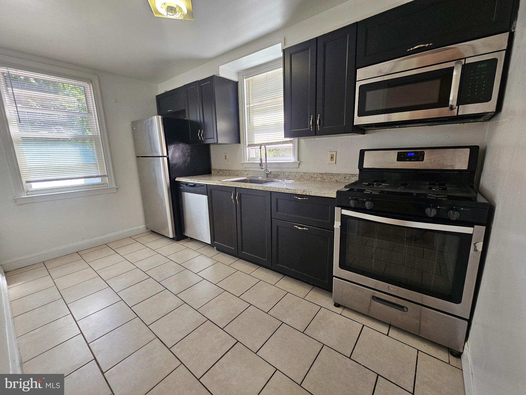 501 Milford Mill Road Baltimore, MD 21208 - Photo 6 of 19 Modern Kitchen