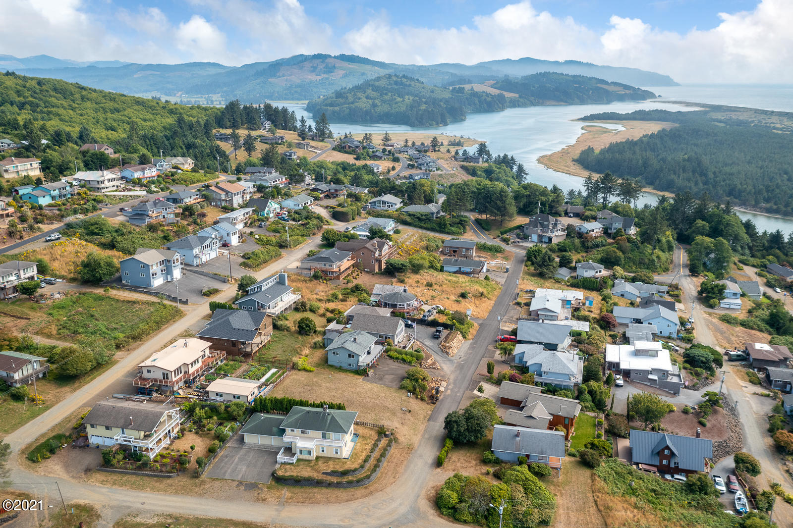 Tl5900 Upper Loop Road Pacific City, OR 97135 - Photo 6 of 11 TL5900UpperLoop-04