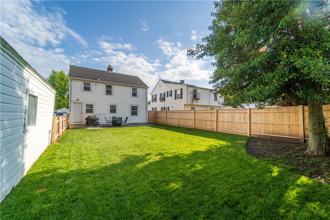 300 Vine Street Pawtucket, RI 02861 - Photo 18 of 22