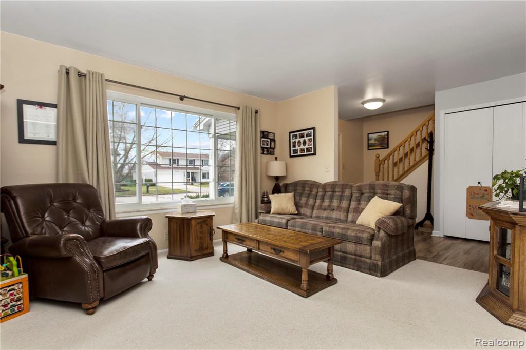 42452 Proctor Road Canton, MI 48188 - Photo 12 of 35
