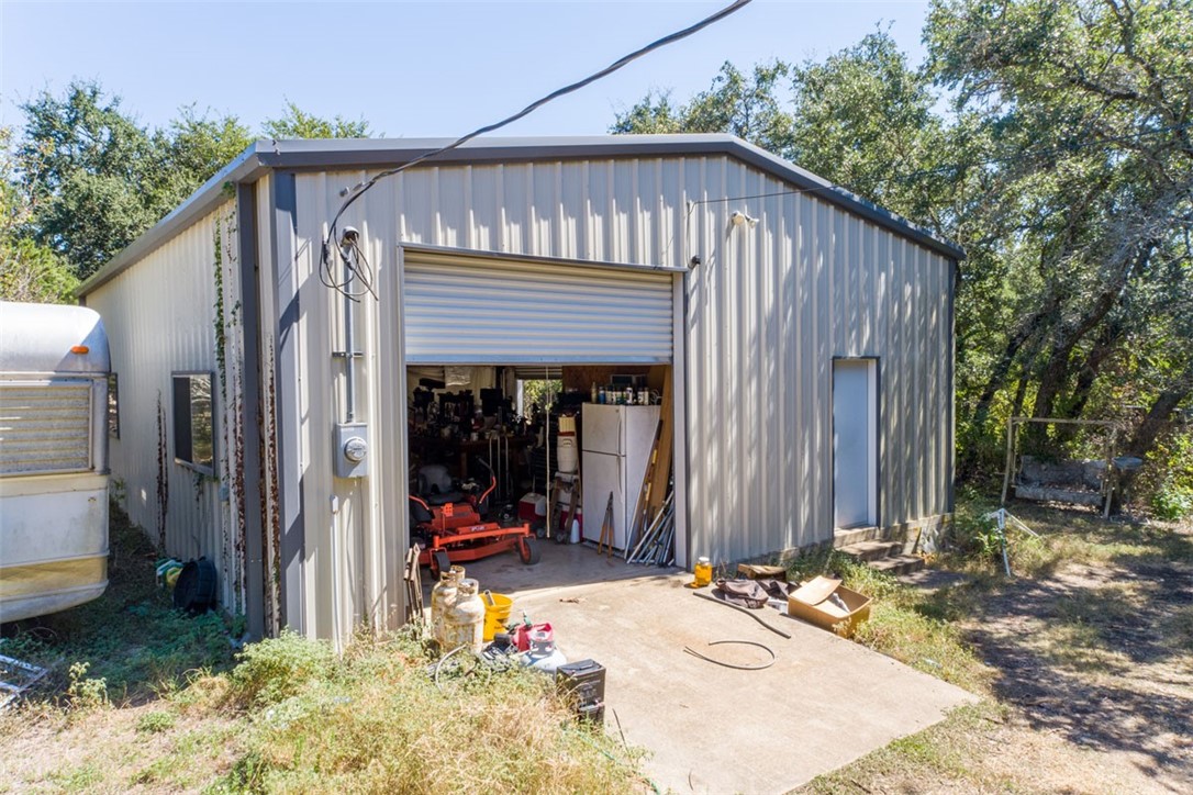8701 Highway 290 Austin, TX 78737 - Photo 11 of 40 a front view of a house