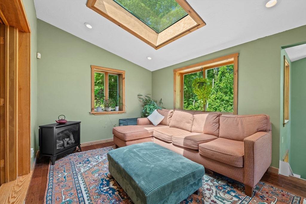 21 Carrier Lane Sutton, MA 01590 - Photo 15 of 42