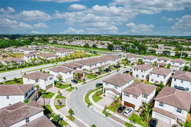 $3,850 | 2444 Southeast 24th Avenue, Homestead, FL 33035