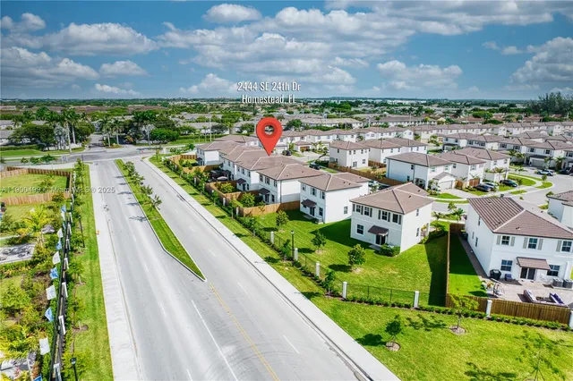 $3,850 | 2444 Southeast 24th Avenue, Homestead, FL 33035
