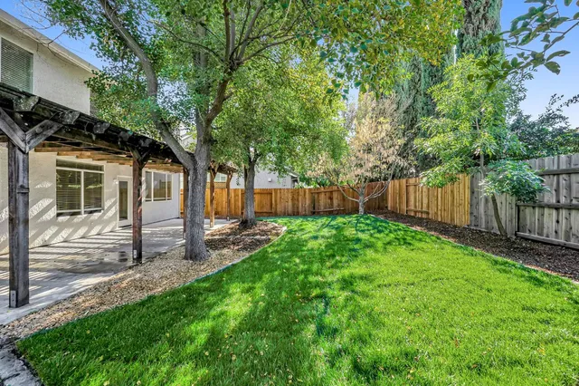 $579,900 | 1095 Powers Circle, Woodland, CA 95776