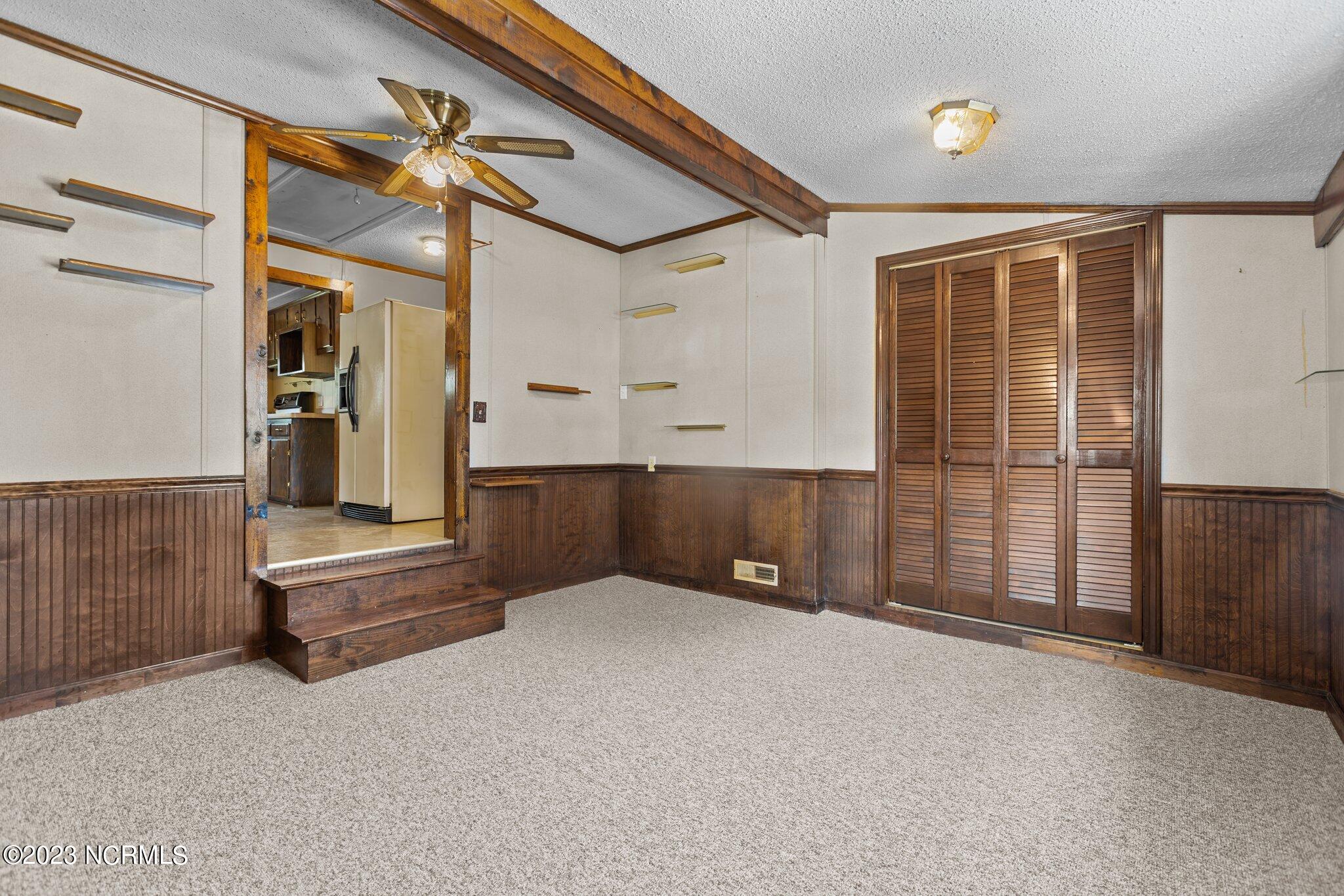 253 Hodges Road Chocowinity, NC 27817 - Photo 14 of 48 Den View 2