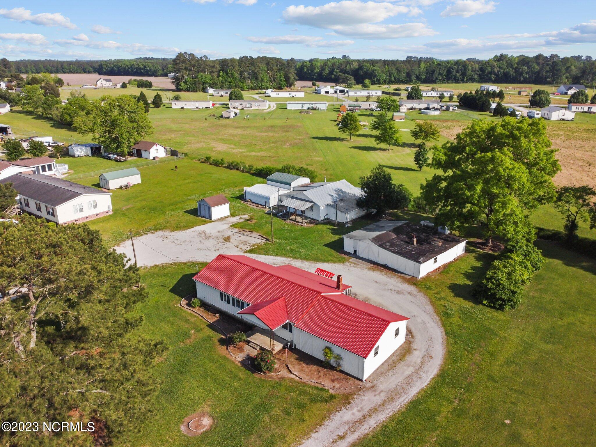 253 Hodges Road Chocowinity, NC 27817 - Photo 2 of 48 Aerial