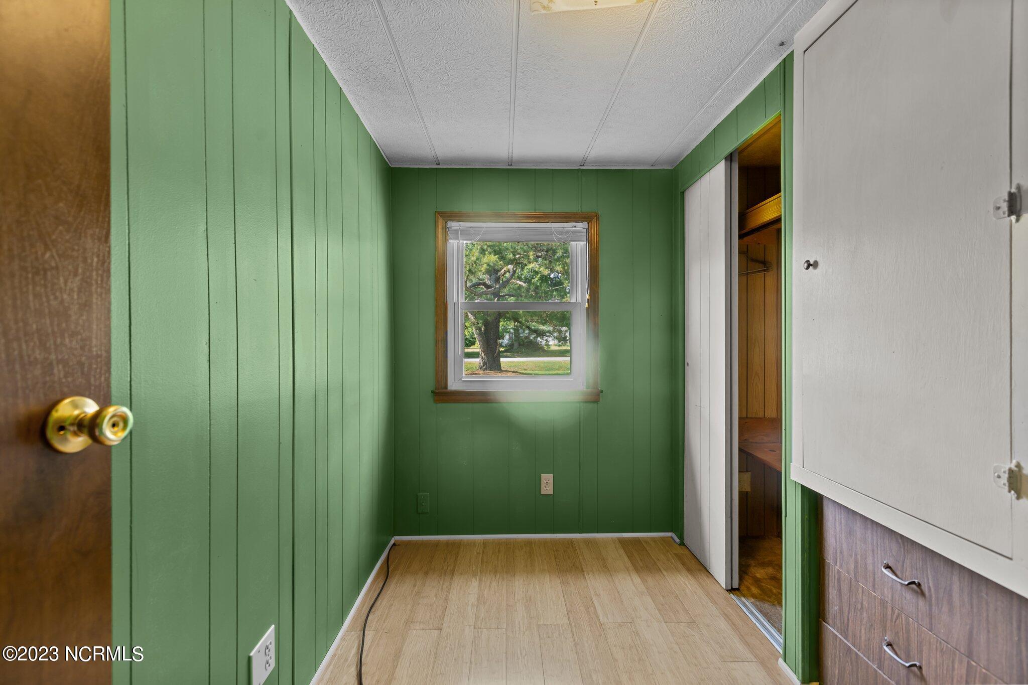 253 Hodges Road Chocowinity, NC 27817 - Photo 23 of 48 Bonus Room