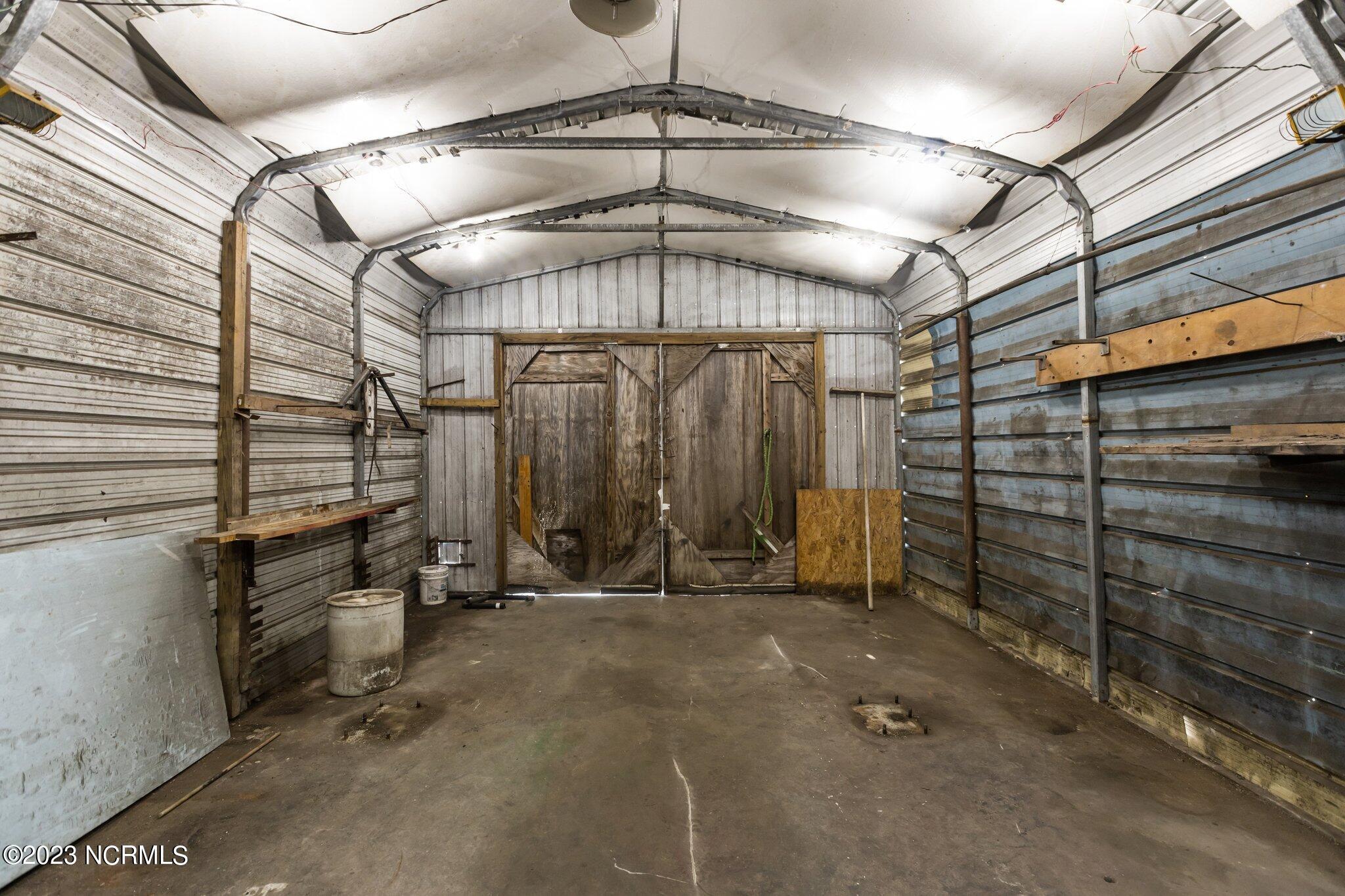 253 Hodges Road Chocowinity, NC 27817 - Photo 38 of 48 Outbuilding Interior View 5