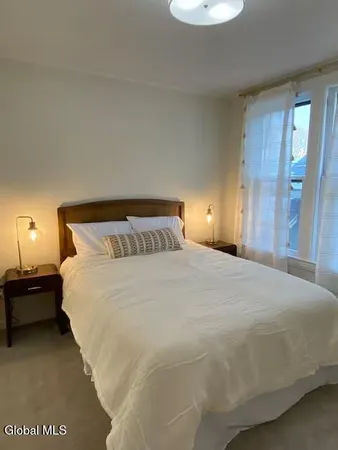 $4,950 | 77 White Street, Saratoga Springs, NY 12866