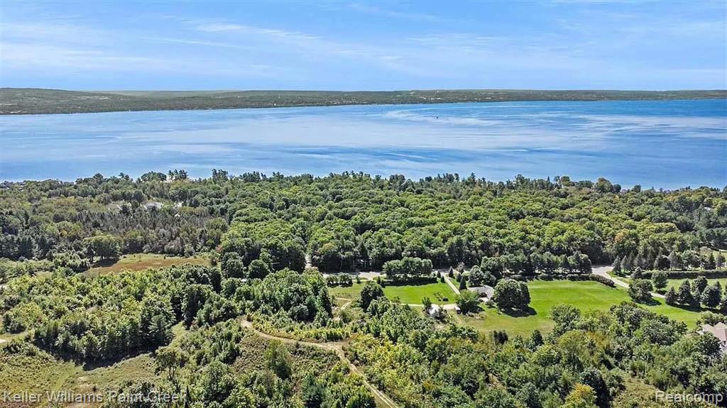 8050 Broken Ridge East Harbor Springs, MI 49740 - Photo 10 of 13