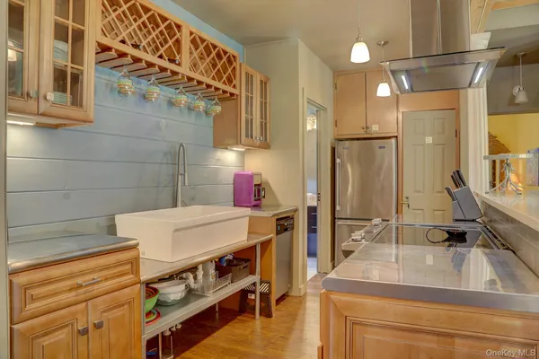 $2,500,000 | 18 Stagecoach Trail, Amenia, NY 12501