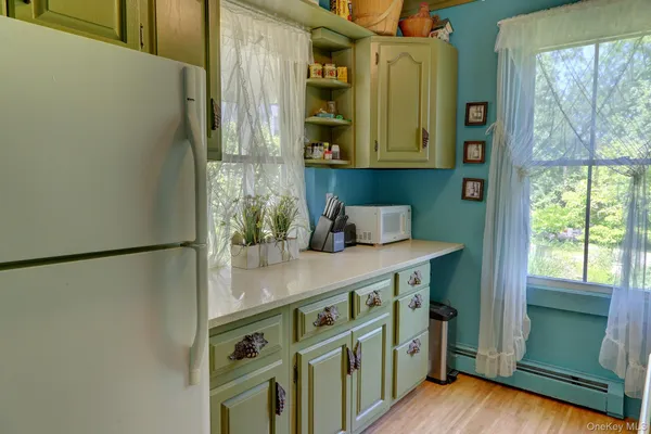 $2,500,000 | 18 Stagecoach Trail, Amenia, NY 12501