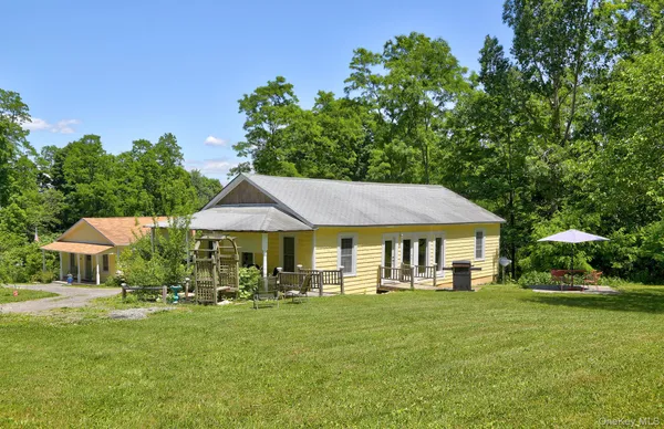 $2,500,000 | 18 Stagecoach Trail, Amenia, NY 12501