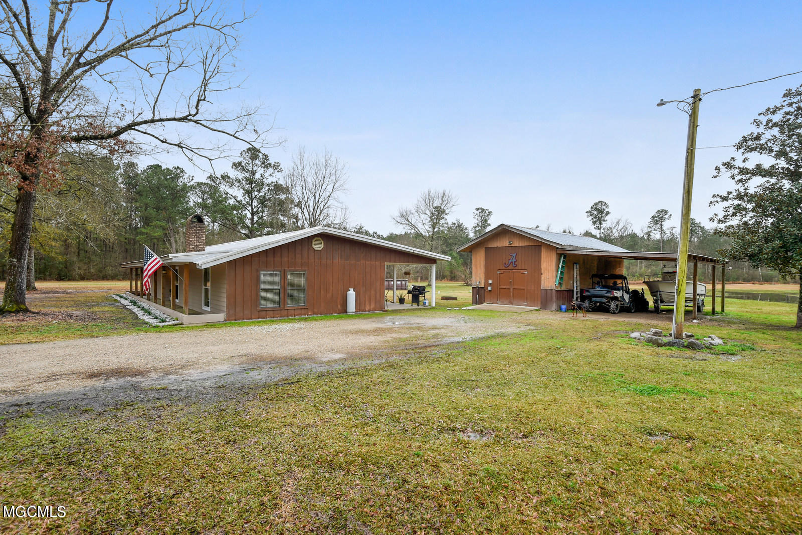 97 Chalk Road Carriere, MS 39426 - Photo 4 of 24 004_1600x1067_mls_1600x1067-8