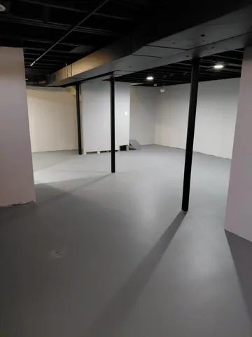 $219,900 | 30966 Dover Avenue, Garden City, MI 48135