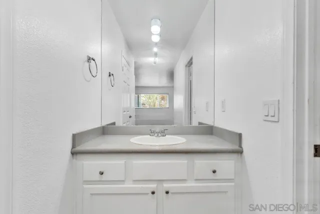 $419,999 | 9860 Dale Avenue, Unit A12, Spring Valley, CA 91977