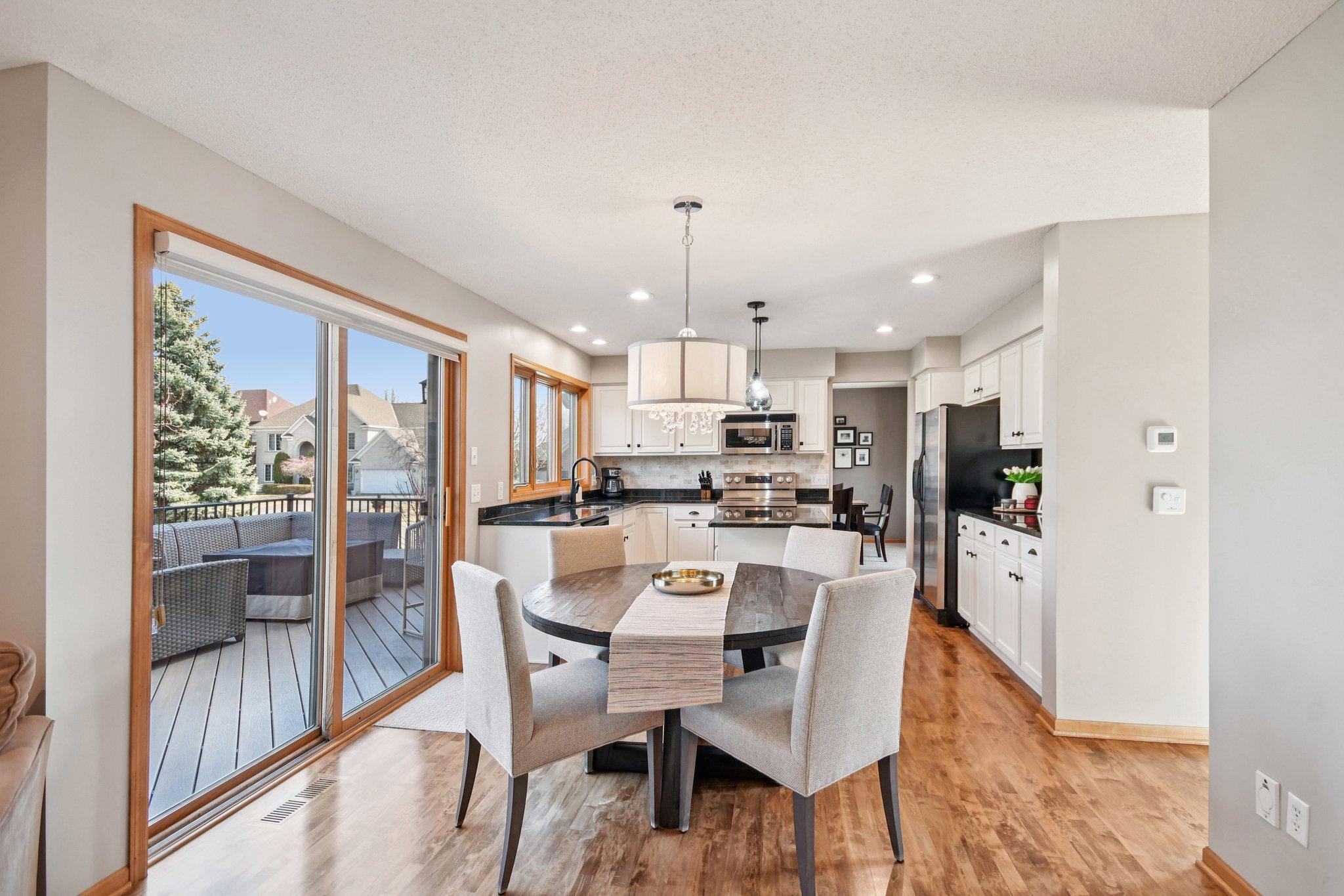 13714 Ashcroft Bay Savage, MN 55378 - Photo 6 of 40