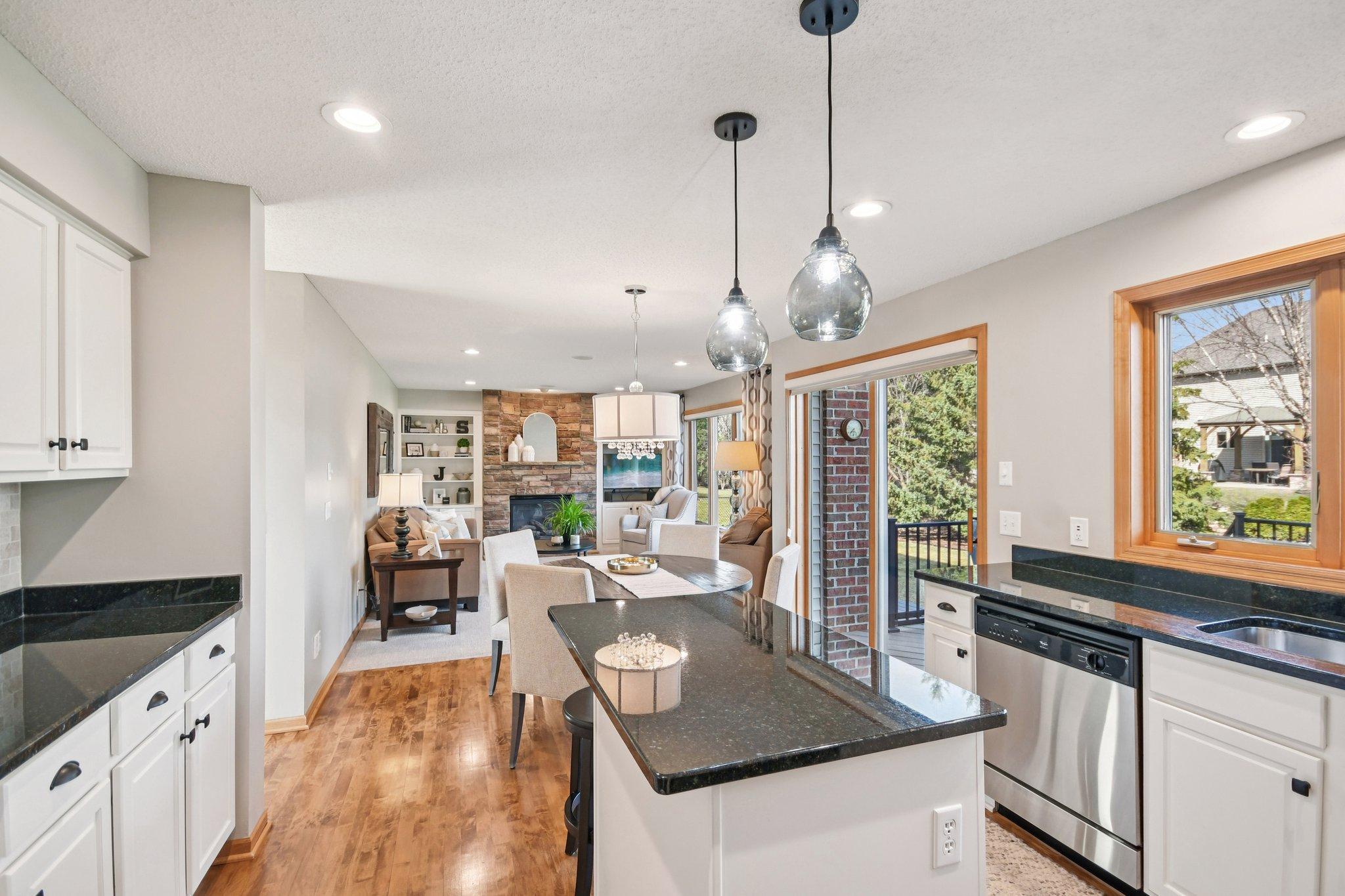 13714 Ashcroft Bay Savage, MN 55378 - Photo 10 of 40