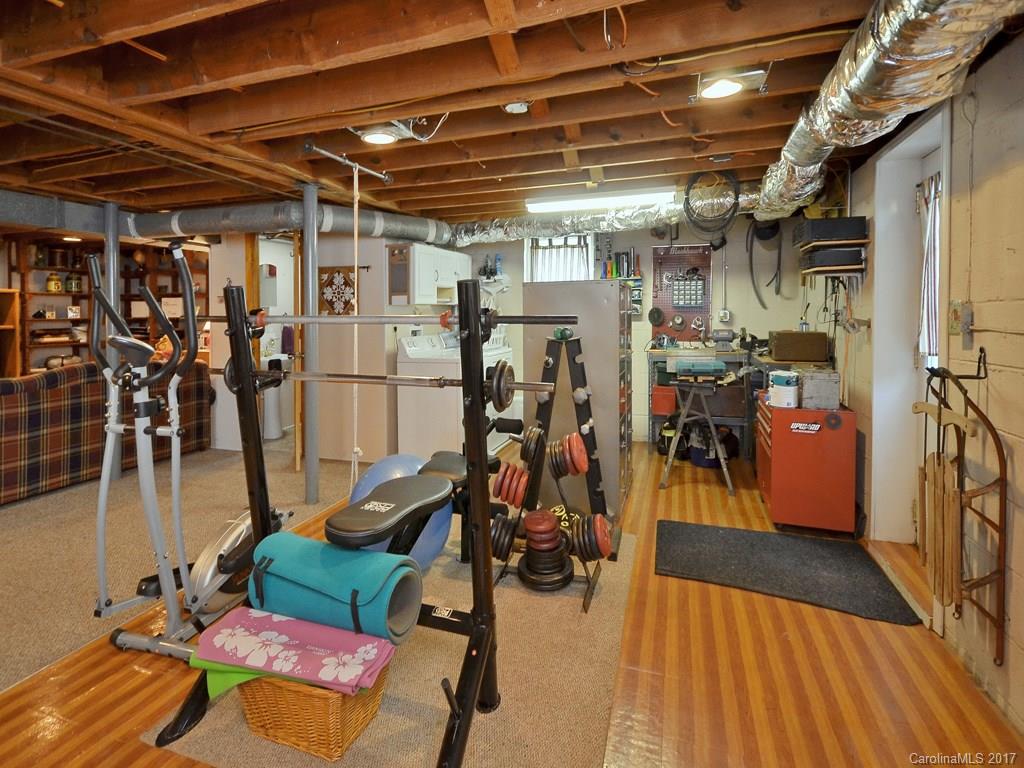 277 Lower Edgewood Road Candler, NC 28715 - Photo 19 of 20 Gallery Image 19