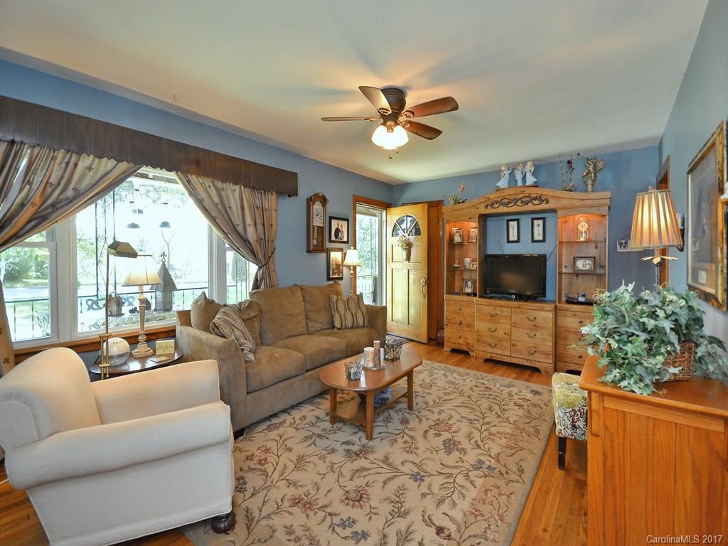 277 Lower Edgewood Road Candler, NC 28715 - Photo 7 of 20 Gallery Image 7