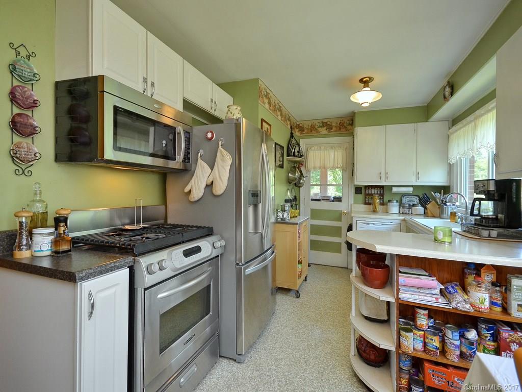 277 Lower Edgewood Road Candler, NC 28715 - Photo 9 of 20 Gallery Image 9