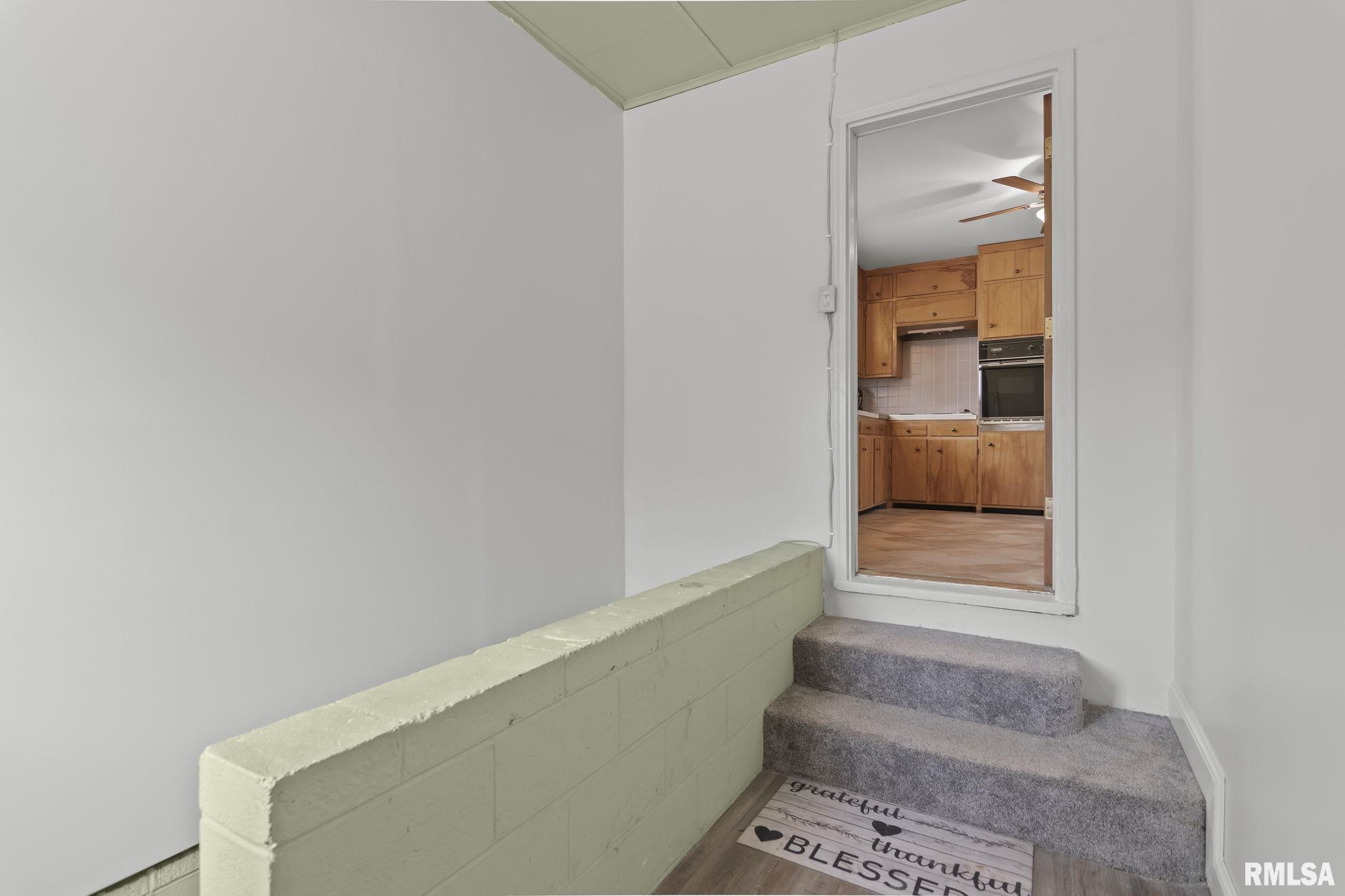 929 Westview Drive Springfield, IL 62704 - Photo 26 of 39 Gallery Image 26