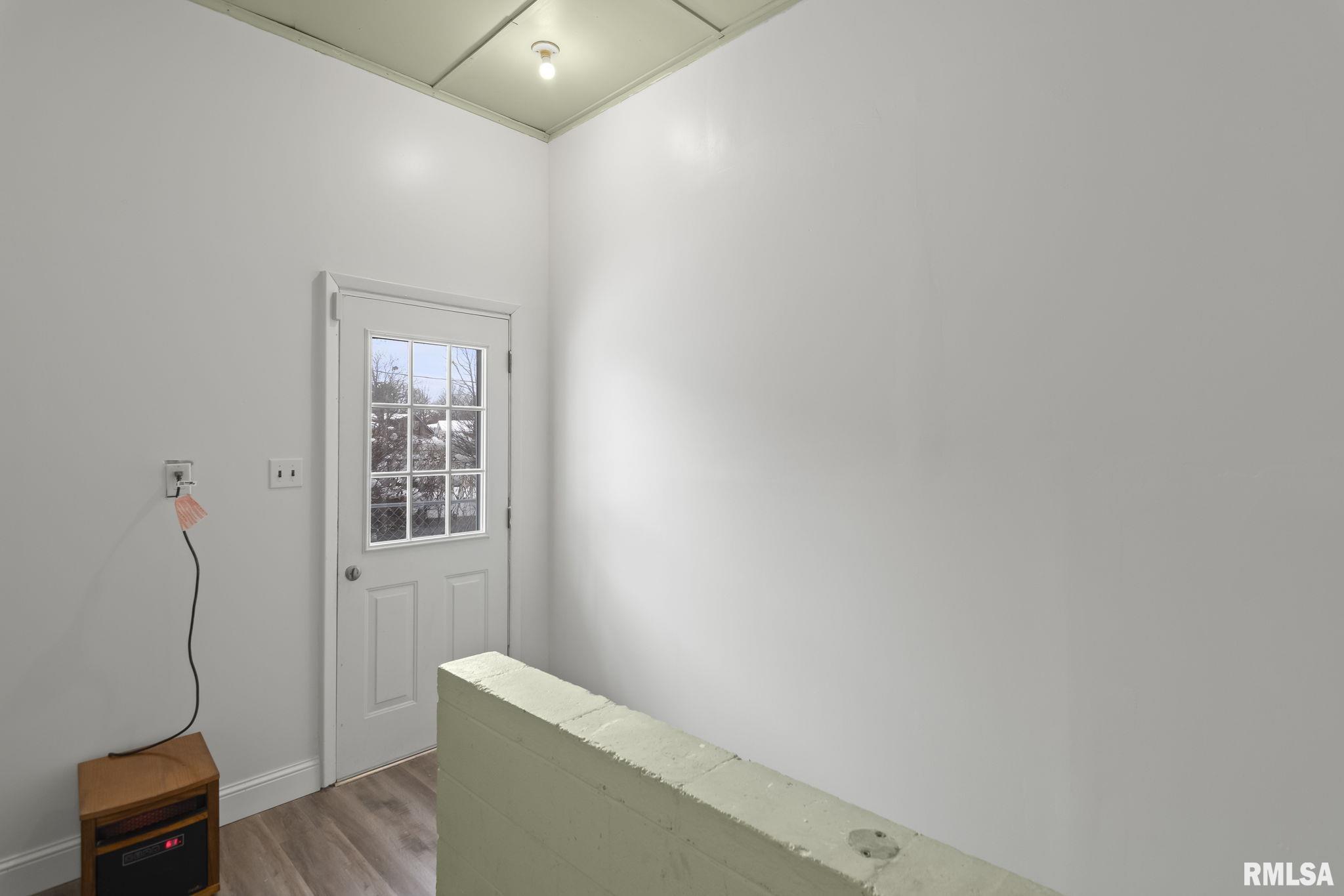 929 Westview Drive Springfield, IL 62704 - Photo 27 of 39 Gallery Image 27