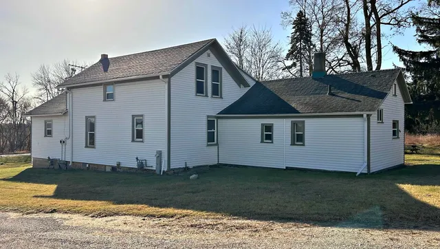 $350,000 | N2119 Bay De Noc Road, Menominee, MI 49858