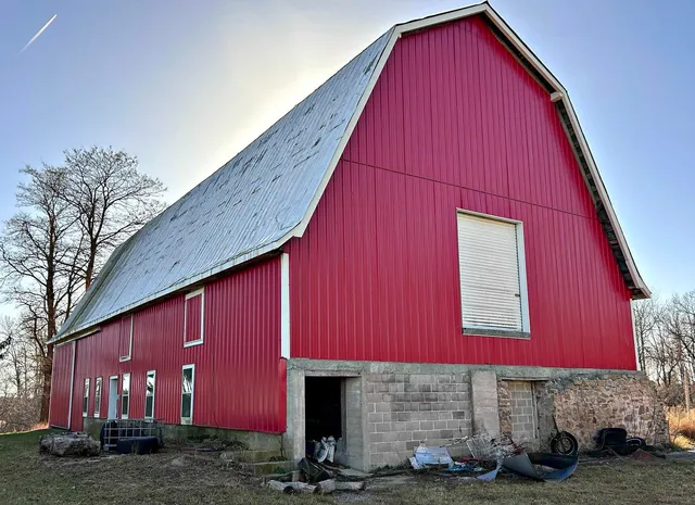 $350,000 | N2119 Bay De Noc Road, Menominee, MI 49858