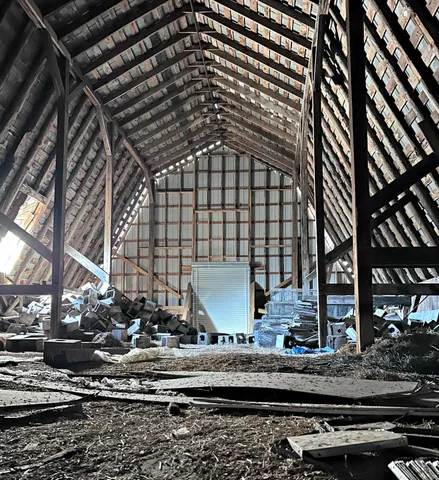 $350,000 | N2119 Bay De Noc Road, Menominee, MI 49858