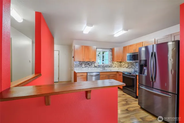 $487,500 | 16828 40th Avenue Northeast, Unit A, Arlington, WA 98223