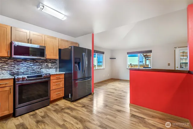 $487,500 | 16828 40th Avenue Northeast, Unit A, Arlington, WA 98223