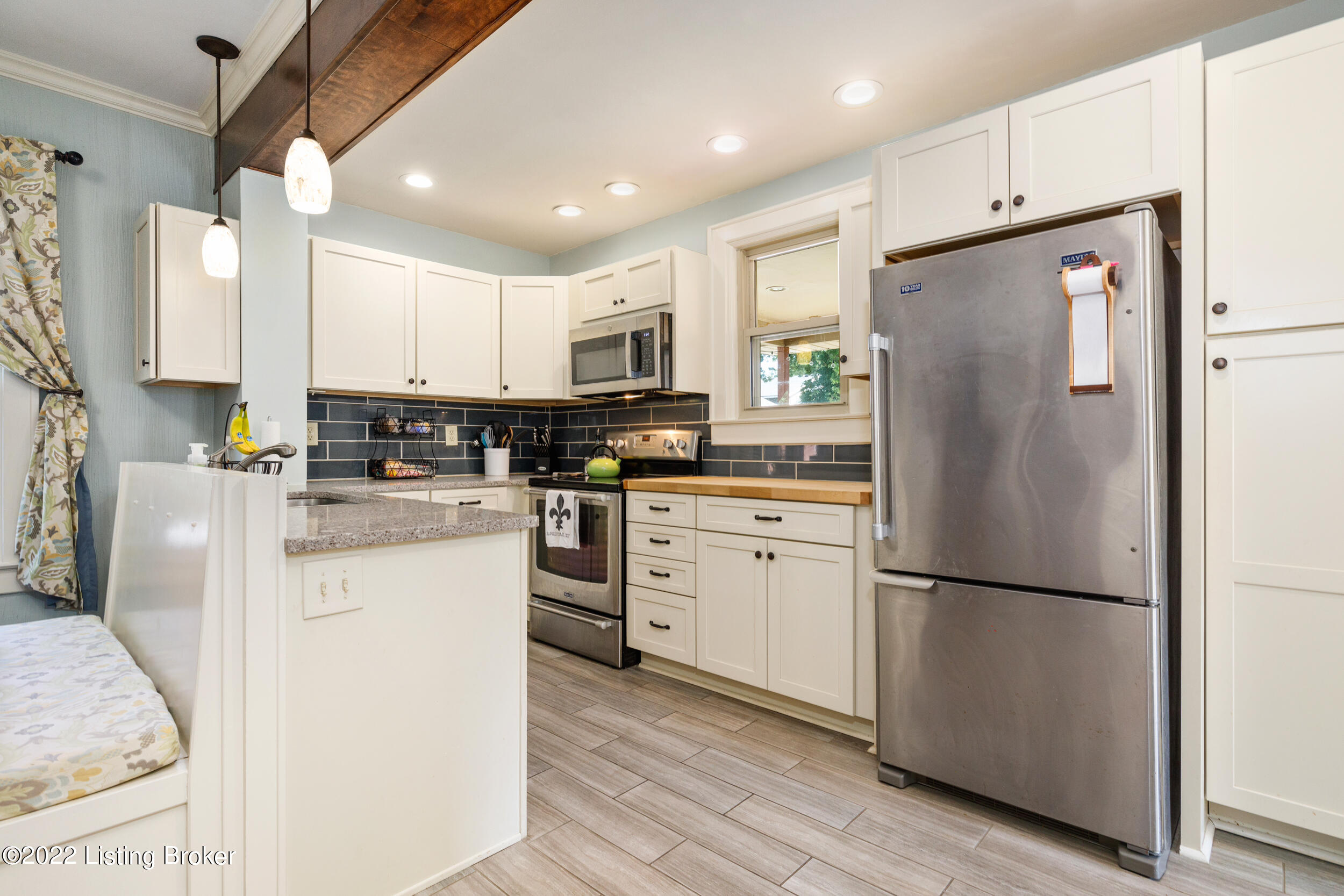 317 Iola Road Louisville, KY 40207 - Photo 20 of 57 20-kitchen