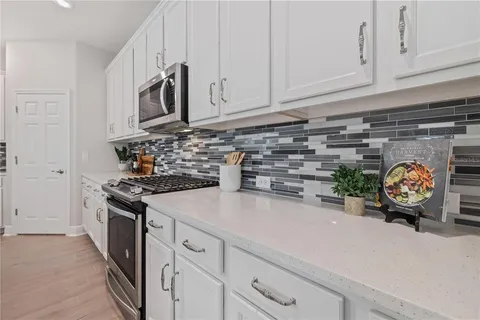 $449,000 | 6112 Plover Meadow Street, Lithia, FL 33547