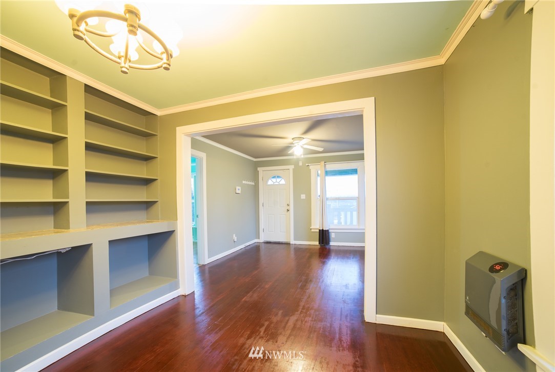 902 Maple Street Everett, WA 98201 - Photo 11 of 25 Gallery Image 11