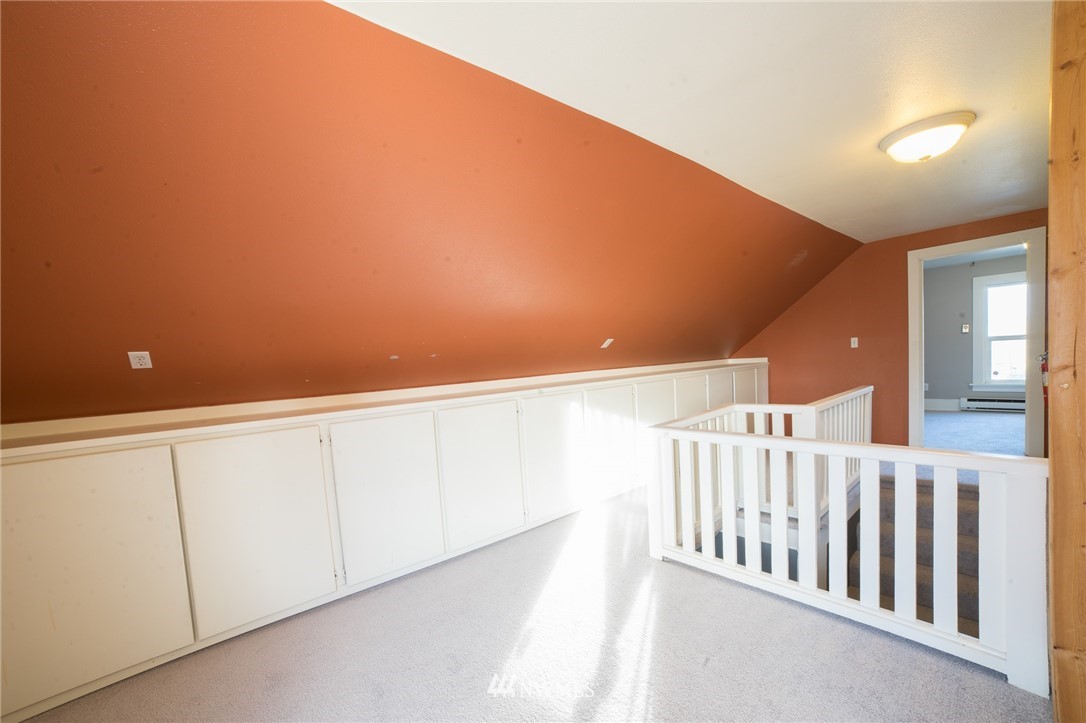 902 Maple Street Everett, WA 98201 - Photo 21 of 25 Gallery Image 21