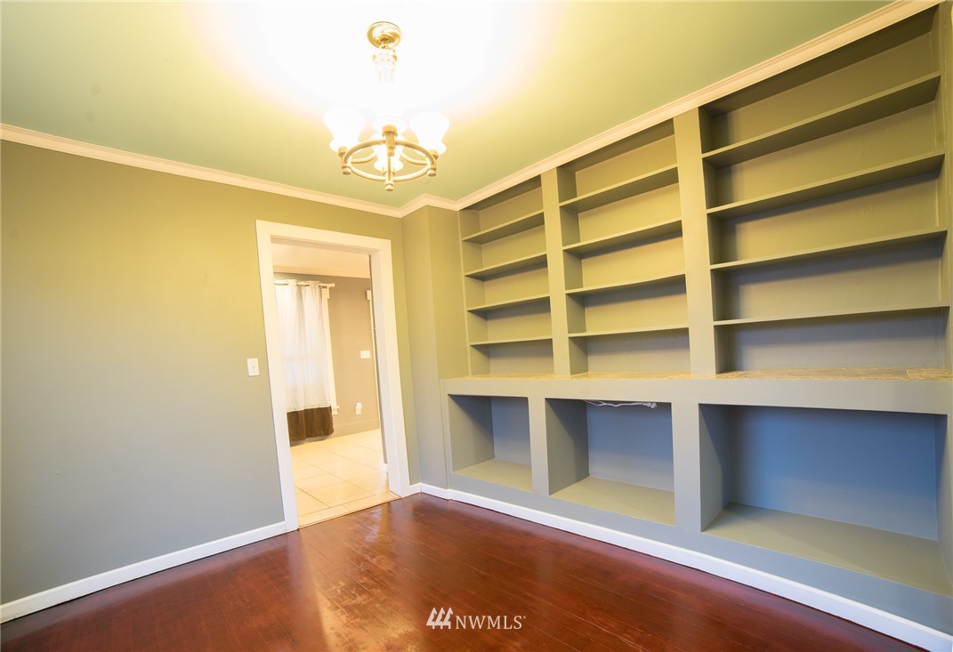 902 Maple Street Everett, WA 98201 - Photo 10 of 25 Gallery Image 10