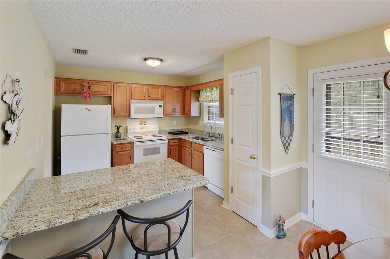 13223 Pointer Drive West Foley, AL 36535 - Photo 4 of 15 Kitchen