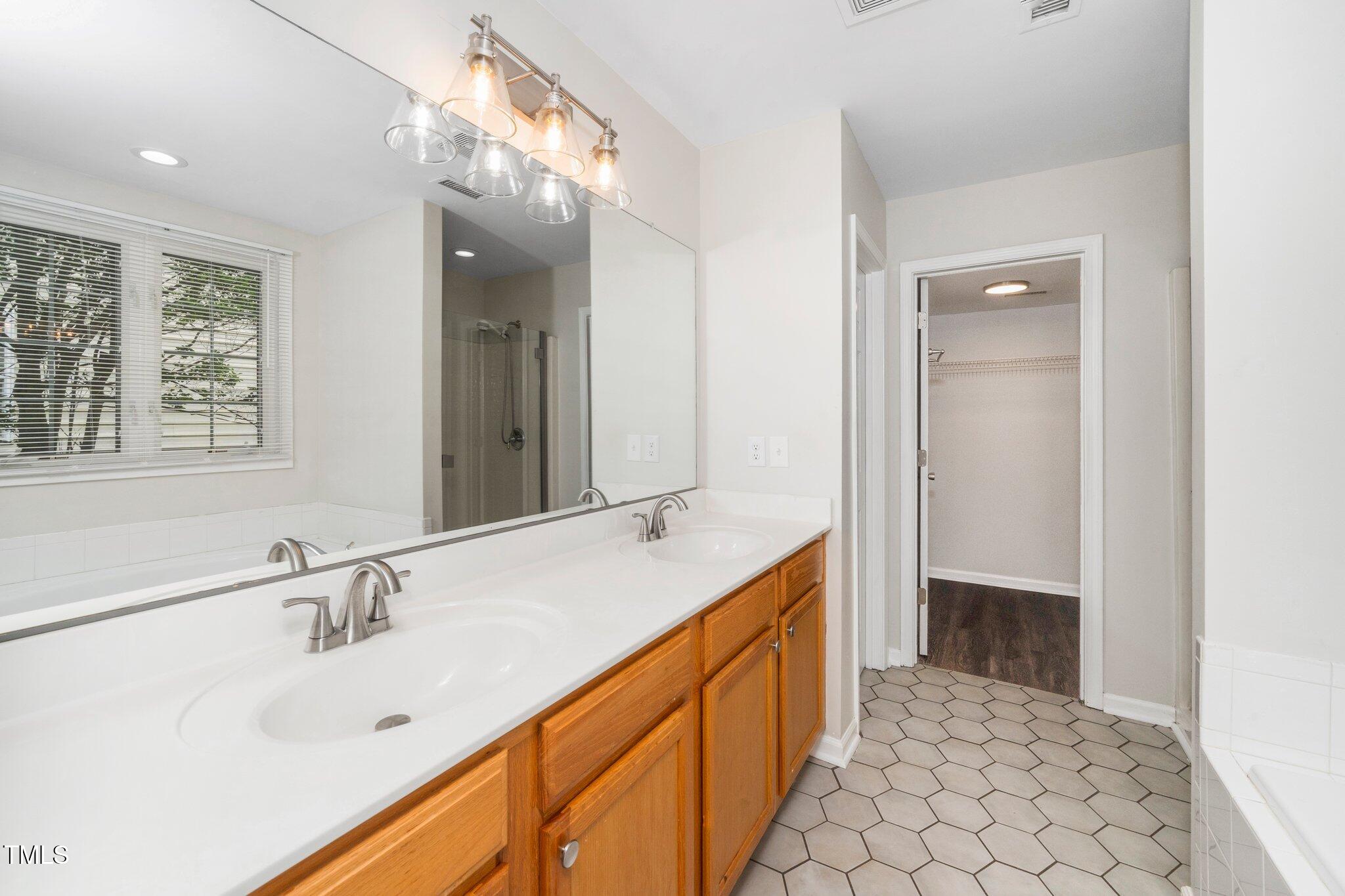 248 Inkster Cove Raleigh, NC 27603 - Photo 14 of 32 14-web-or-mls-248 Inkster (10 of 32)