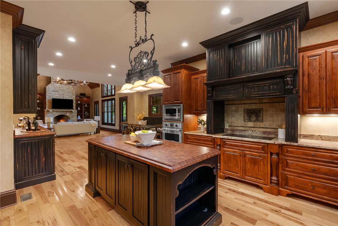 264 Featherstone Drive Sunset, SC 29685 - Photo 11 of 49