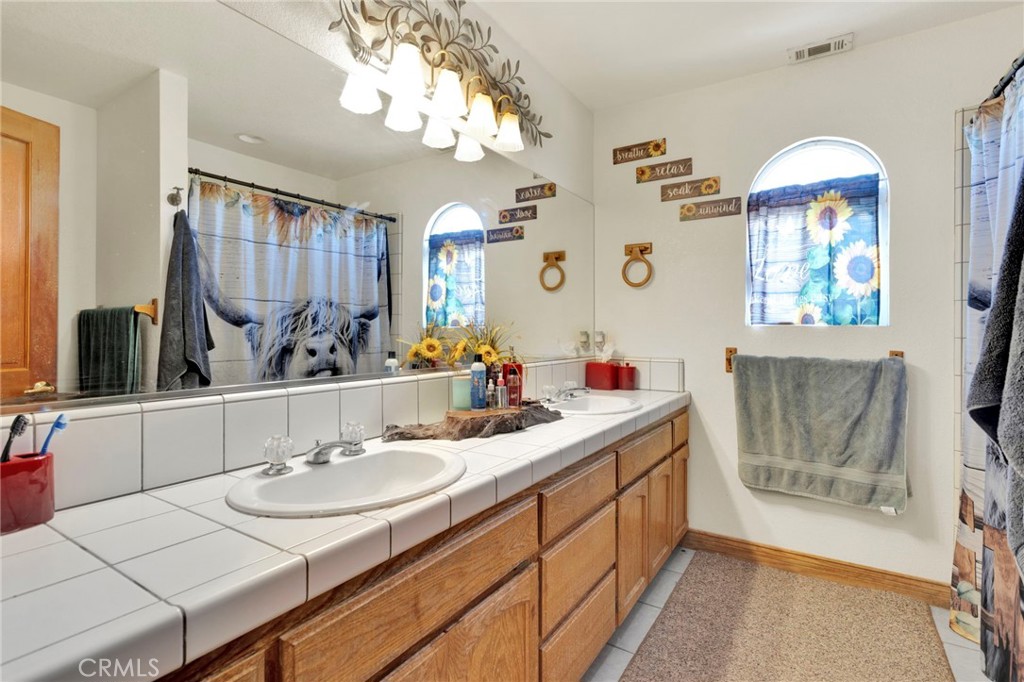 10276 Aster Road Oak Hills, CA 92344 - Photo 28 of 65