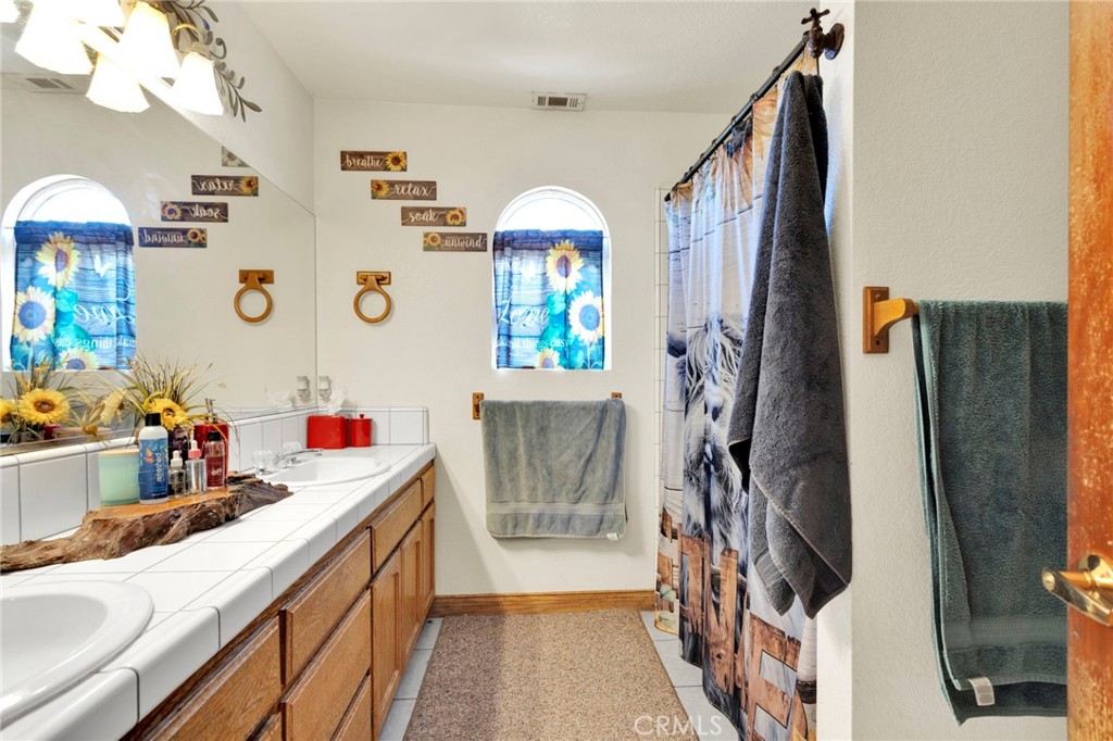 10276 Aster Road Oak Hills, CA 92344 - Photo 29 of 65