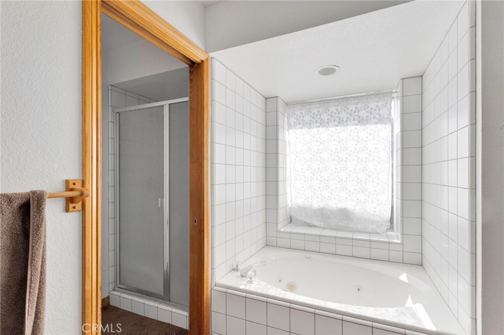 10276 Aster Road Oak Hills, CA 92344 - Photo 33 of 65