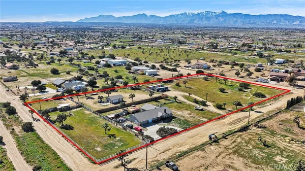 $600,000 | 10276 Aster Road, Oak Hills, CA 92344