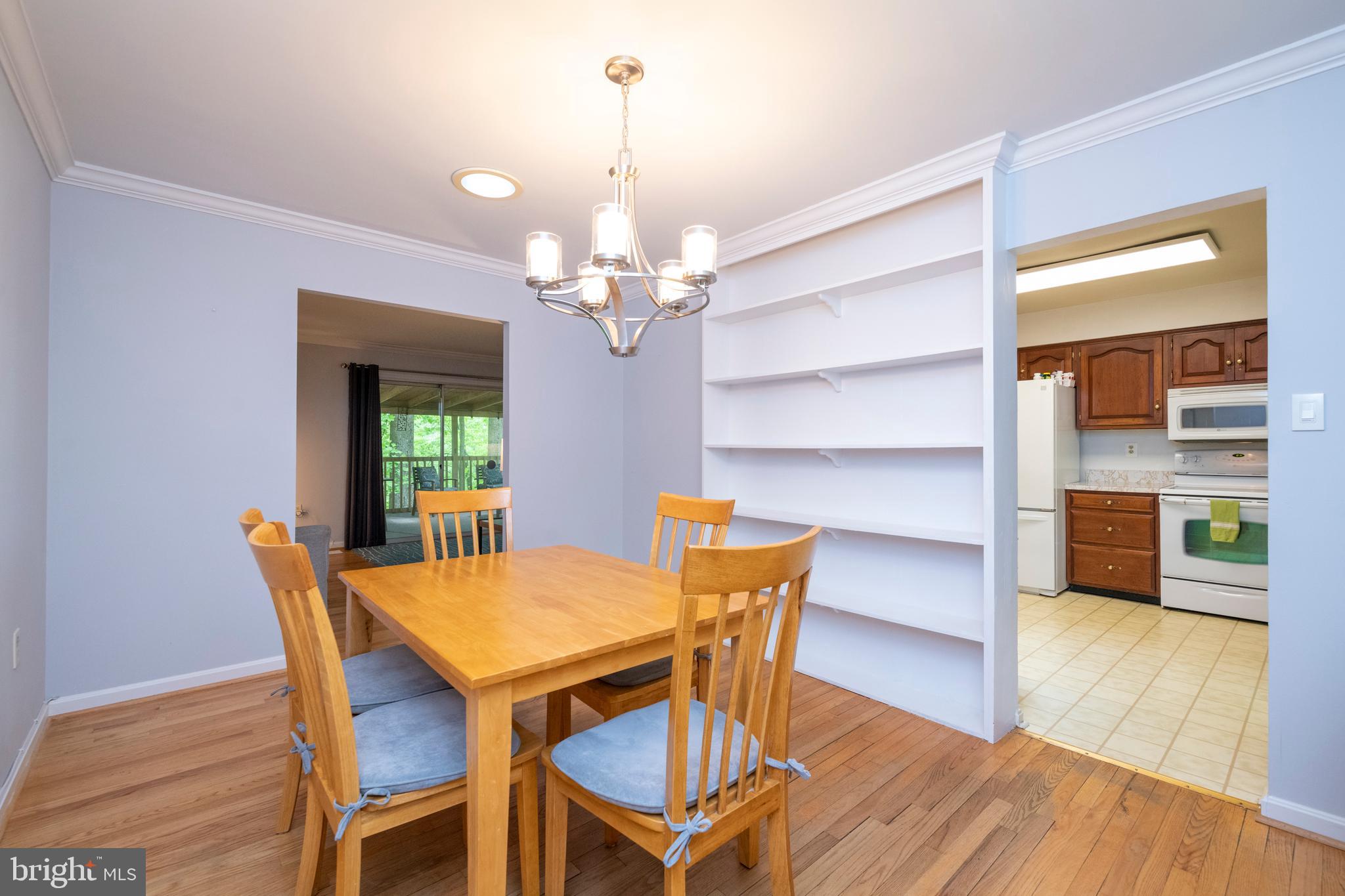 12262 Etchison Road Ellicott City, MD 21042 - Photo 13 of 47 Dining Room