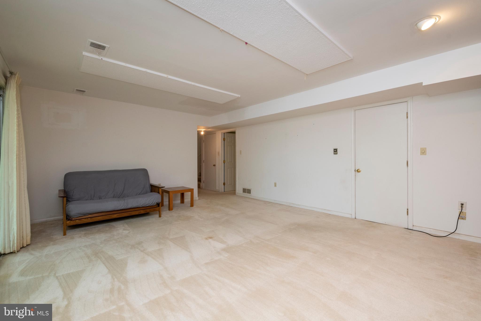 12262 Etchison Road Ellicott City, MD 21042 - Photo 38 of 47 Family Room